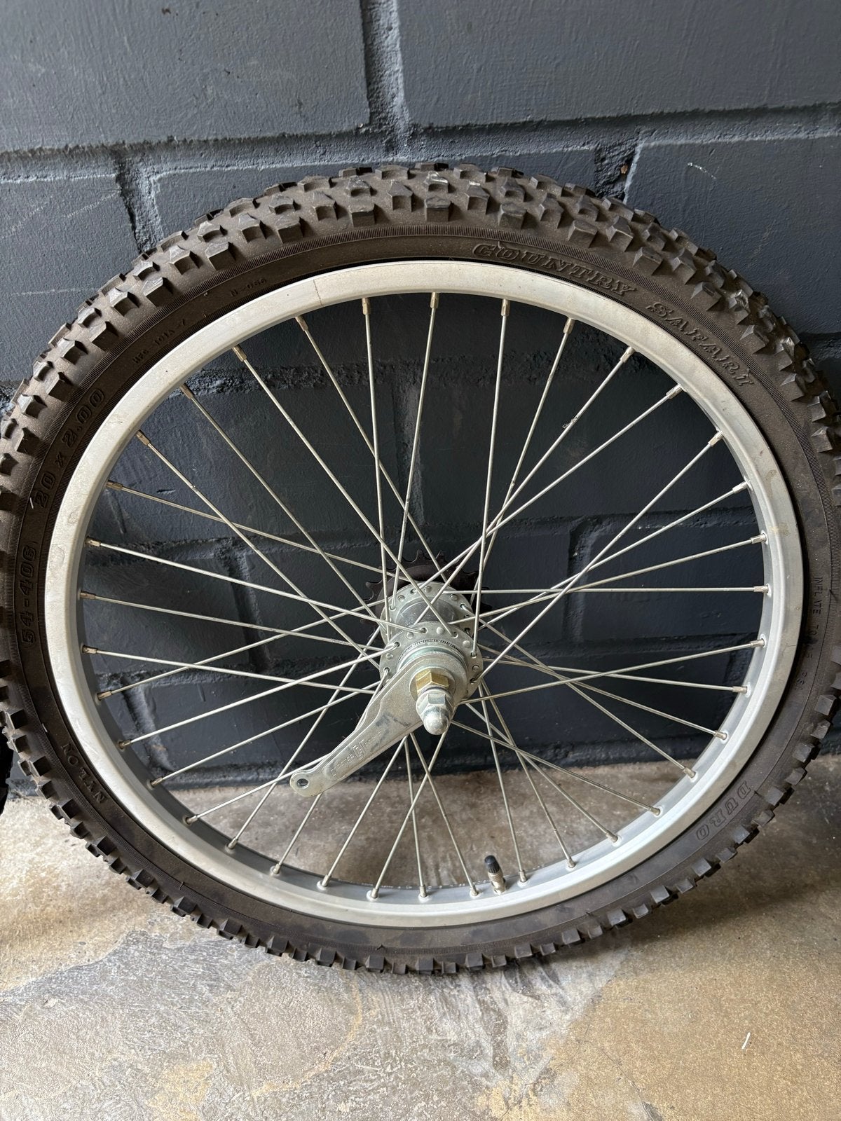 Fietswielen met banden - 20 inch, Wiel, Ophalen of Verzenden, Aluminium, Gebruikt
