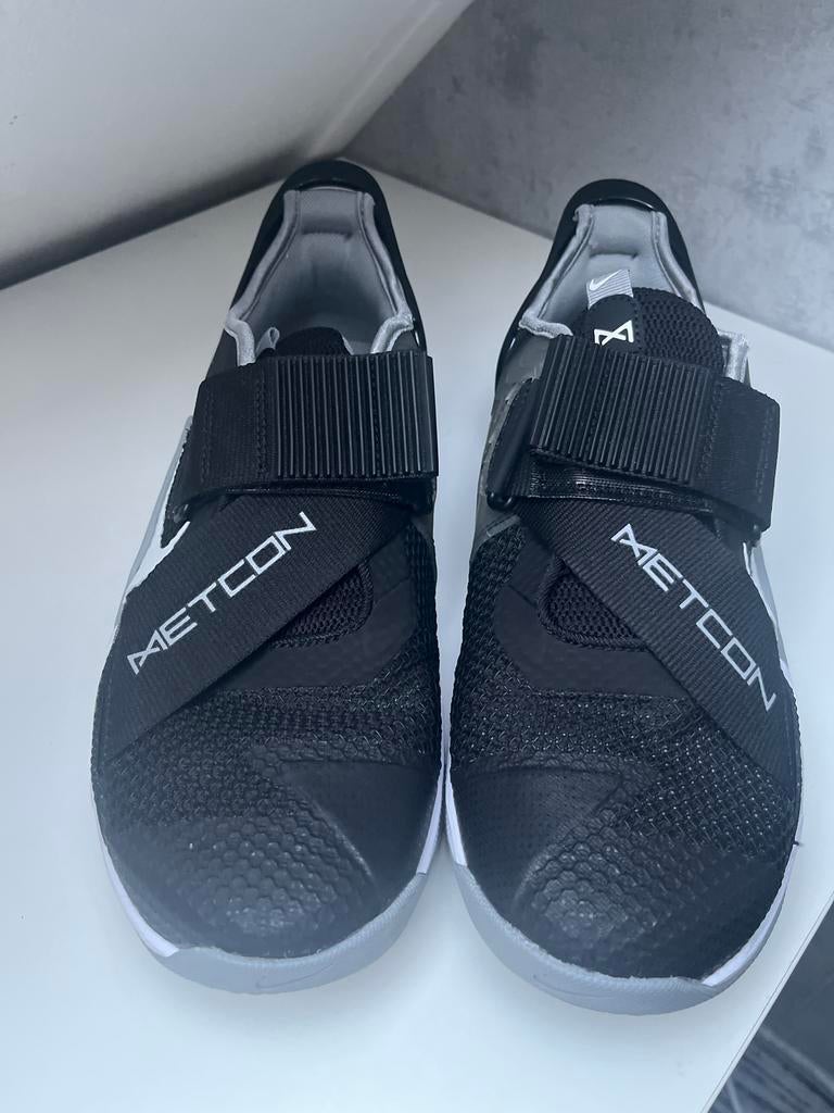 Nike Metcon Sportschoenen - Zwart/Grijs, Ophalen of Verzenden, Zo goed als nieuw, Zwart, Sneakers of Gympen