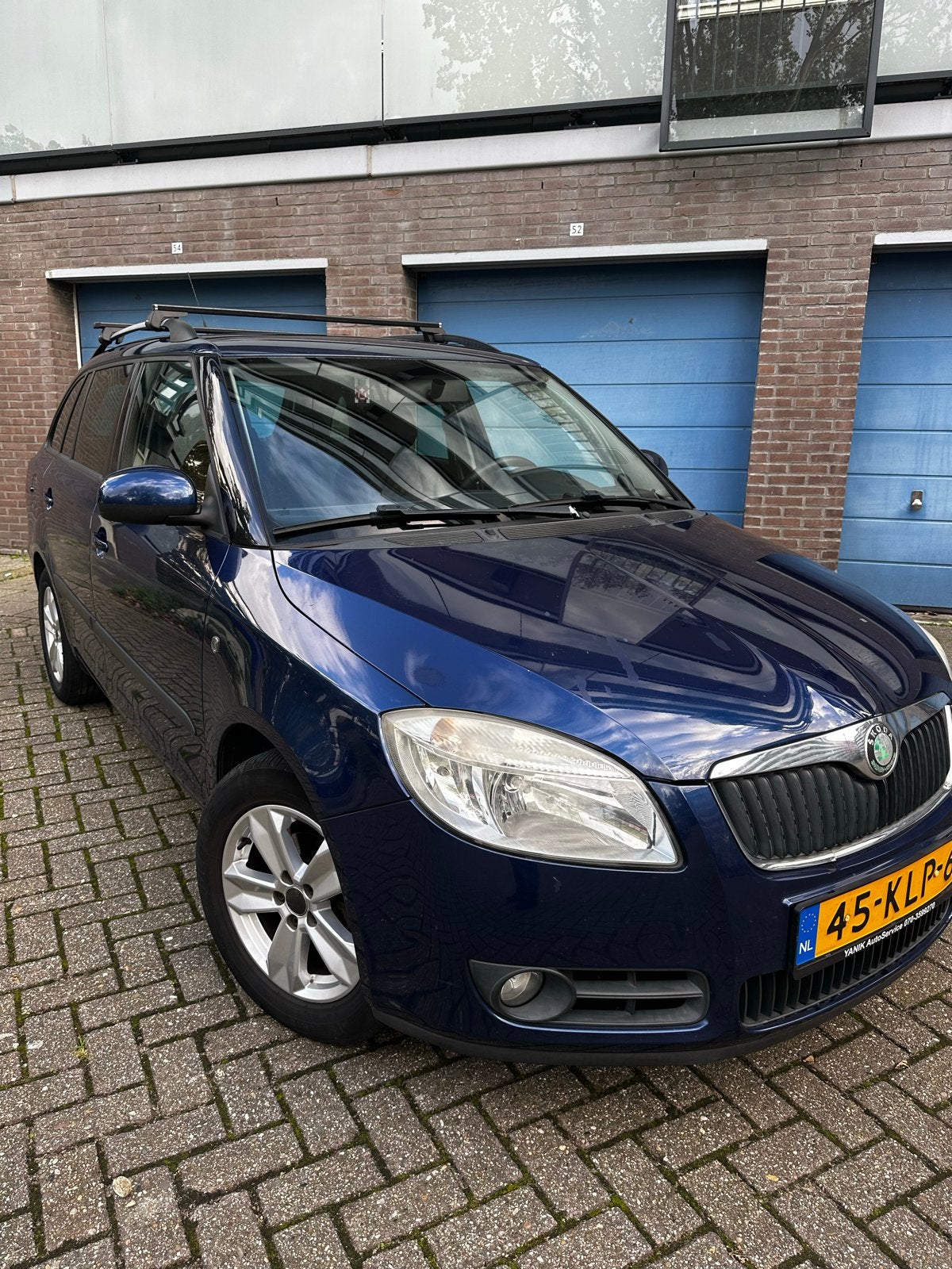 Skoda Fabia 1.2 51KW Combi 2011Blauw, Auto's, Voorwielaandrijving, 450 kg, 40 €/maand, Blauw