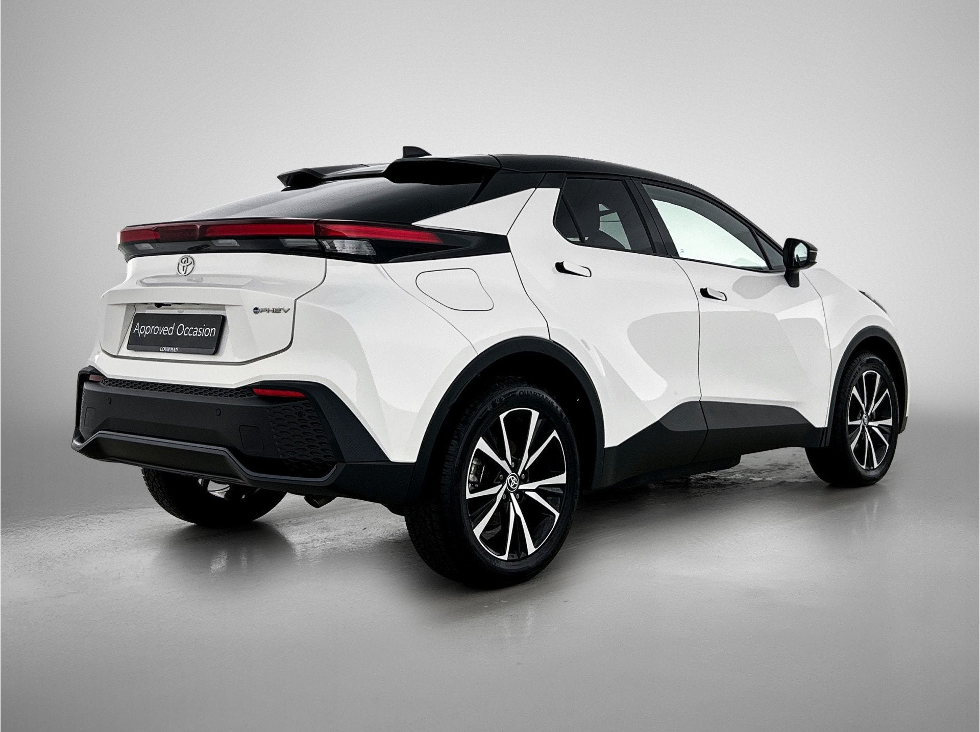 Toyota C-HR 2.0 Plug-in Hybrid 220 First Edition Limited | B, Auto's, Stof, 4 cilinders, Wit, Plug-in hybride