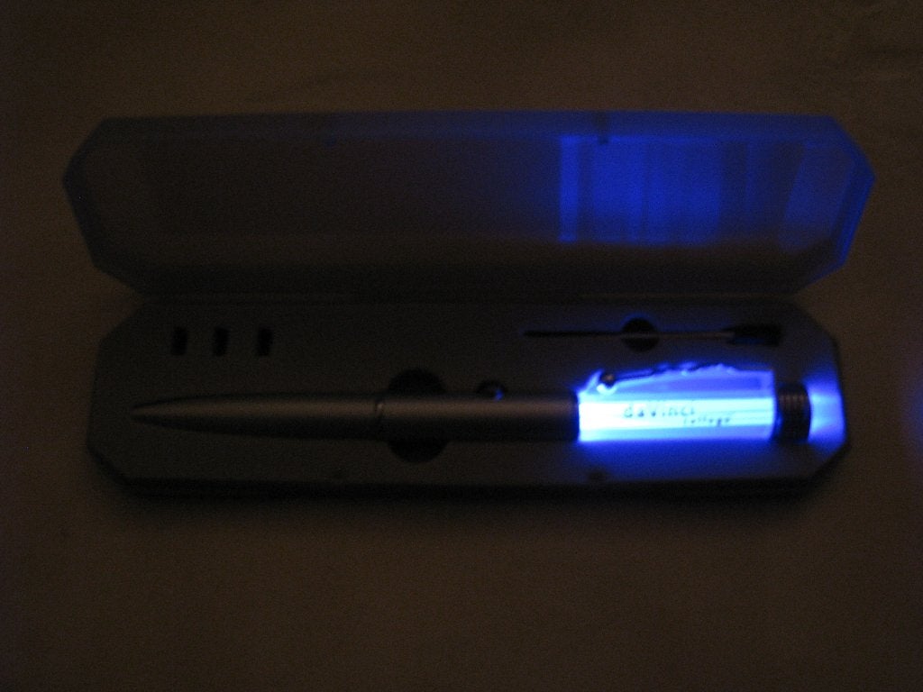 Pen Met Verlichting NIEUW, Overige merken, Balpen, Nieuw, Met doosje