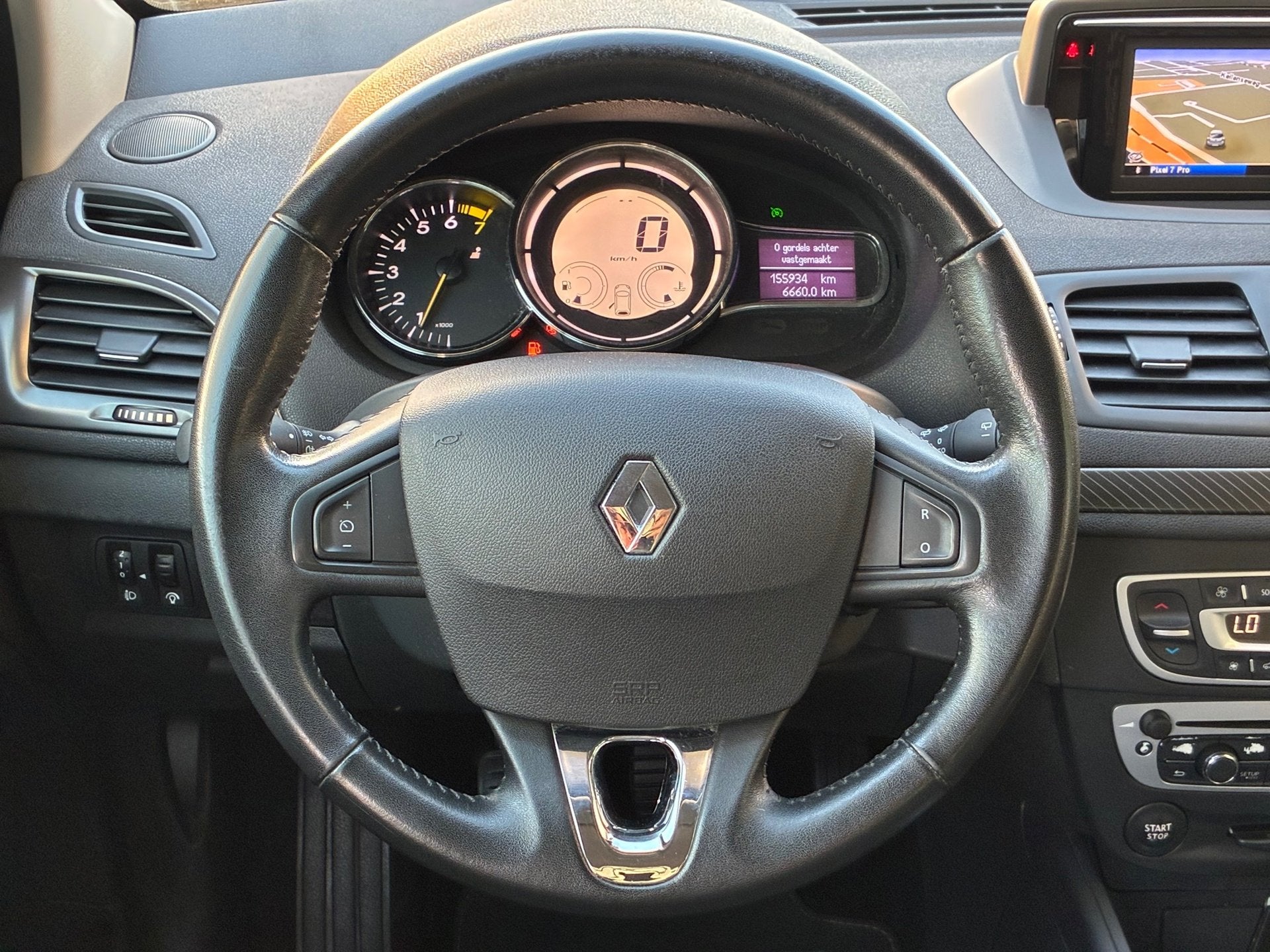 Renault Mégane 1.2 TCe Expression|D-Ketting v.v.|Navigatie|, Voorwielaandrijving, Euro 5, Gebruikt, 4 cilinders