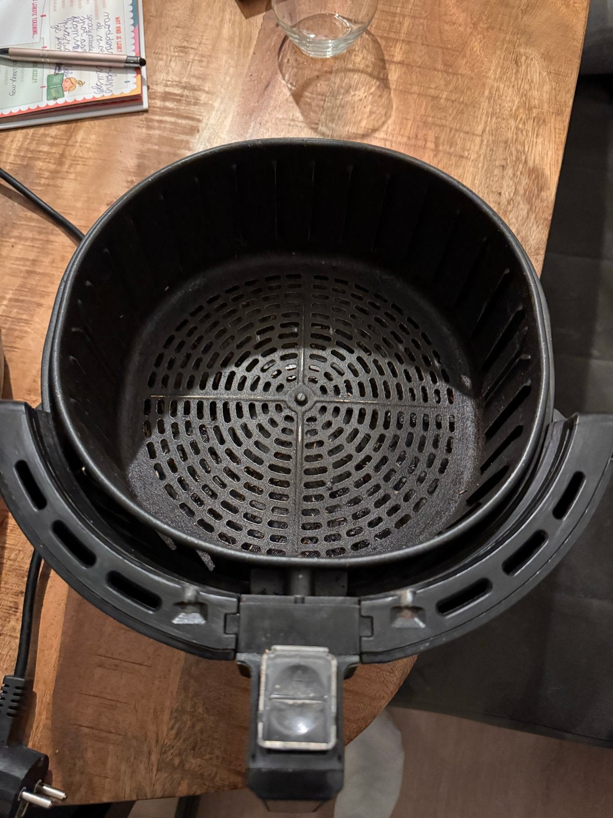 Foto 3 van Princess Airfryer - Gebruikt, hapert soms