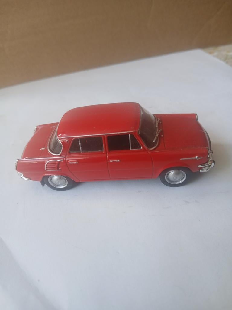 Skoda 100 MB. 1:43, Ophalen of Verzenden, Zo goed als nieuw, Auto, Overige merken