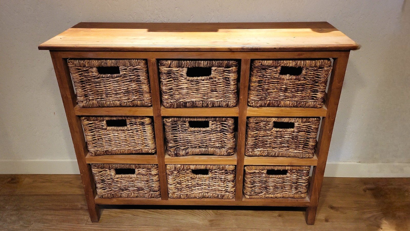Teak Sidetable Garderobe Gang Kast met rieten manden, Huis en Inrichting, Tafels | Sidetables, Ophalen, Gebruikt, 100 tot 150 cm