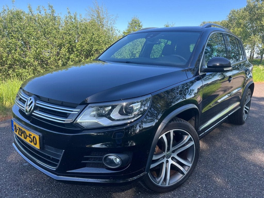 Volkswagen Tiguan 1.4 TSI R-Line | Clima | Cruise | Stoelver, Voorwielaandrijving, Euro 5, 15 km/l, 4 cilinders