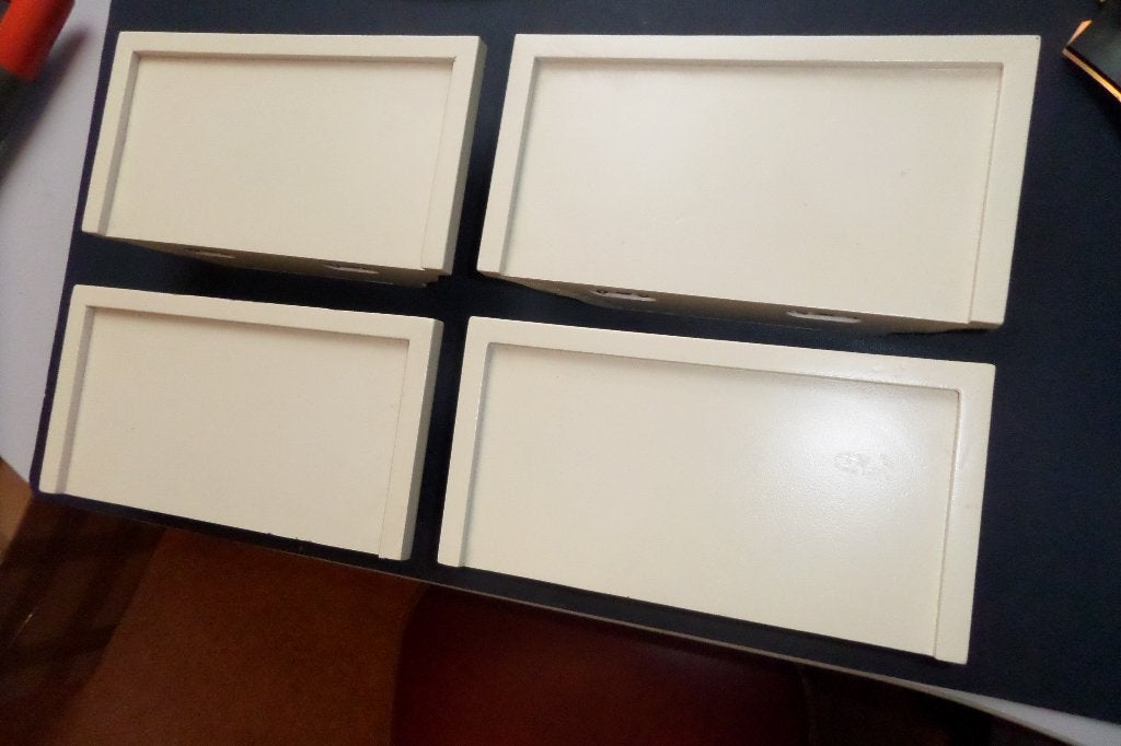 Wandconsole - 4x identiek - B25xD13xH8cm - €30,=, Antiek en Kunst, Ophalen