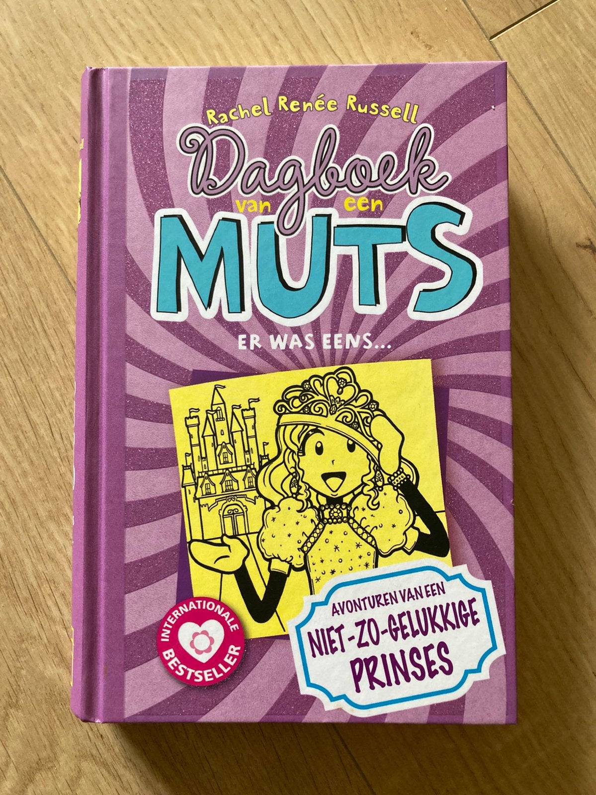 Dagboek van een muts - Er was eens… (deel 8), Boeken, Ophalen of Verzenden, Zo goed als nieuw, Fictie