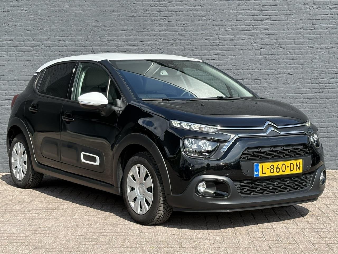 Citroen C3 1.2 PureTech Shine | 1e Eigenaar | Dealer Onderho, Auto's, Voorwielaandrijving, Euro 6, 1199 cc, Origineel Nederlands