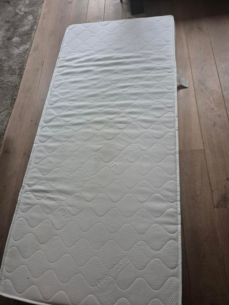 Matras 200x90x17cm, Ophalen, Zo goed als nieuw, Eenpersoons, 90 cm