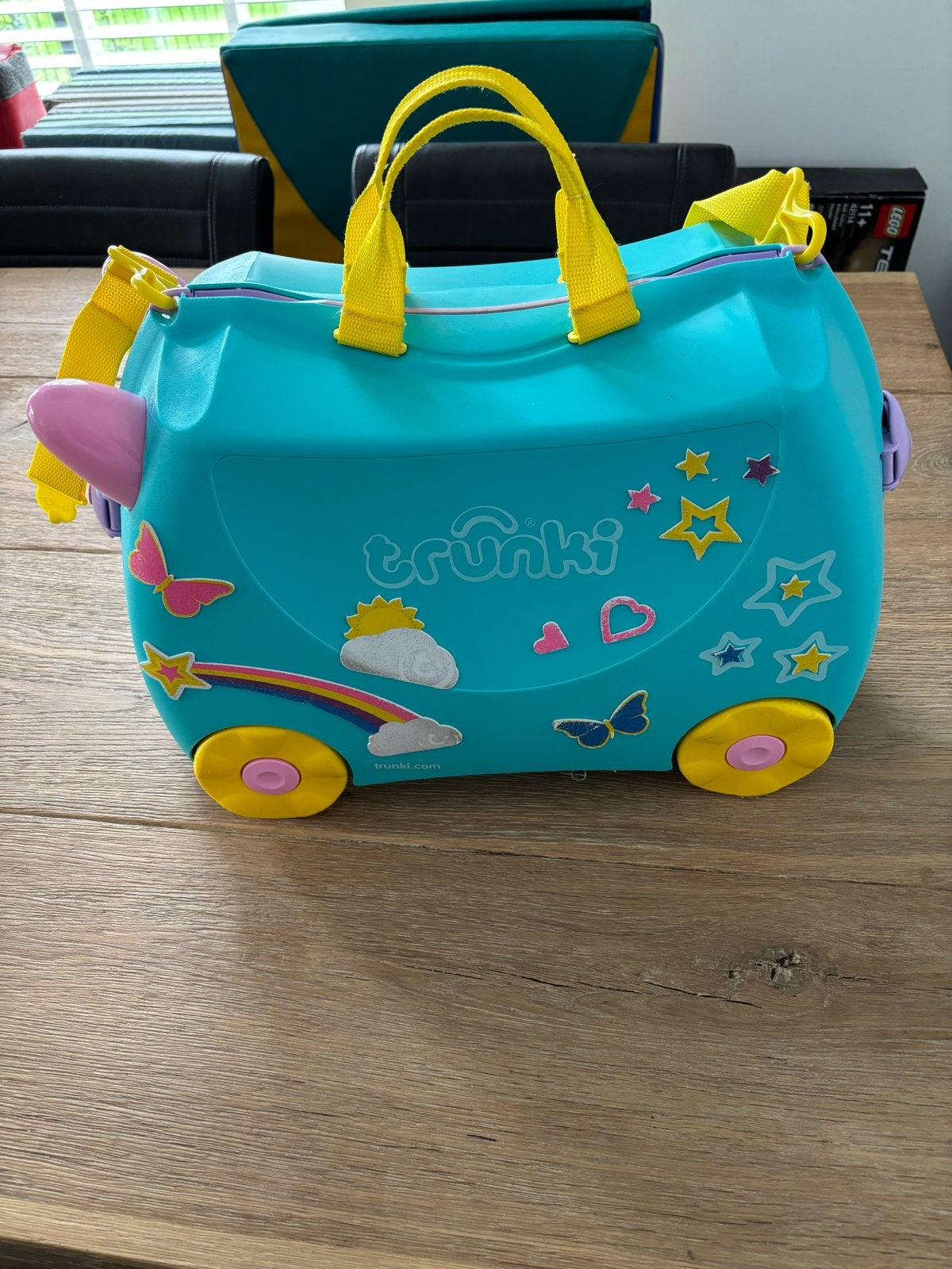 Trunki kinder reiskoffer - Turquoise met stickers, Sieraden, Tassen en Uiterlijk, Koffers, Wieltjes, Gebruikt, Hard kunststof