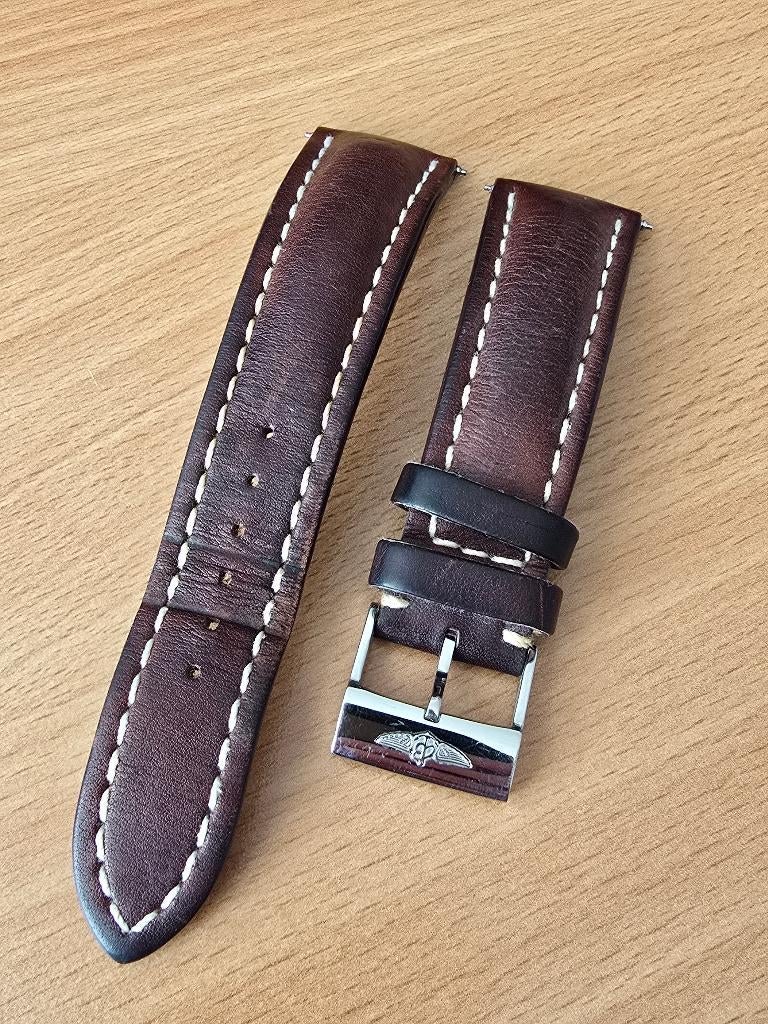 Breitling 24mm bruine kalfslederen band met gesp, Ophalen, Breitling SA, Zo goed als nieuw, LÉON BREITLING-STRASSE 2 2540 GRENCHEN - SWITZERLAND