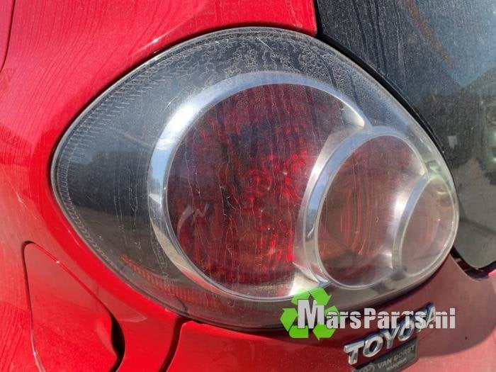 Achterlicht links van een Toyota Aygo, Gebruikt, -, -, Ophalen of Verzenden