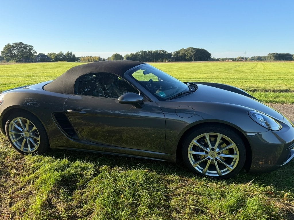 Porsche 718 2.0 300PK PDK 2016 Grijs, Auto's, Automaat, Dealer onderhouden, Achterwielaandrijving, 1340 kg