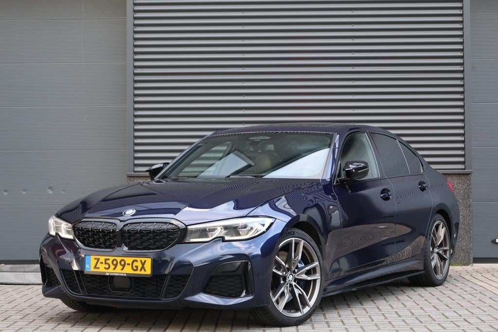 BMW 3-Serie M340i 480pk Xdrive Pano, HUD, Laser,Aut 2019, Automaat, 1800 kg, Zwart, Blauw