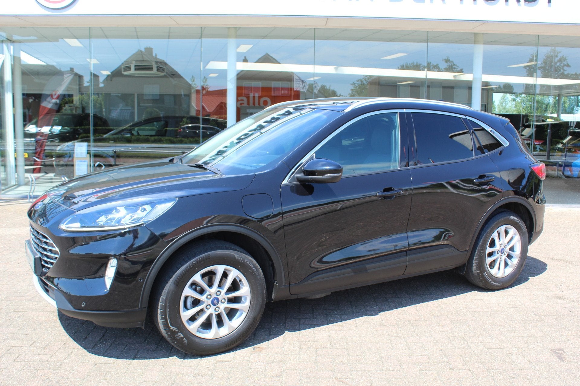 Ford Kuga 2.5 225 pk Titanium X PHEV Plug-in Hybrid Trekhaak, Gebruikt, Zwart, 4 cilinders, Leder en Stof