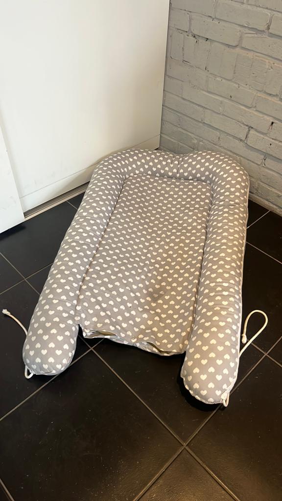 Baby nestje, Ophalen