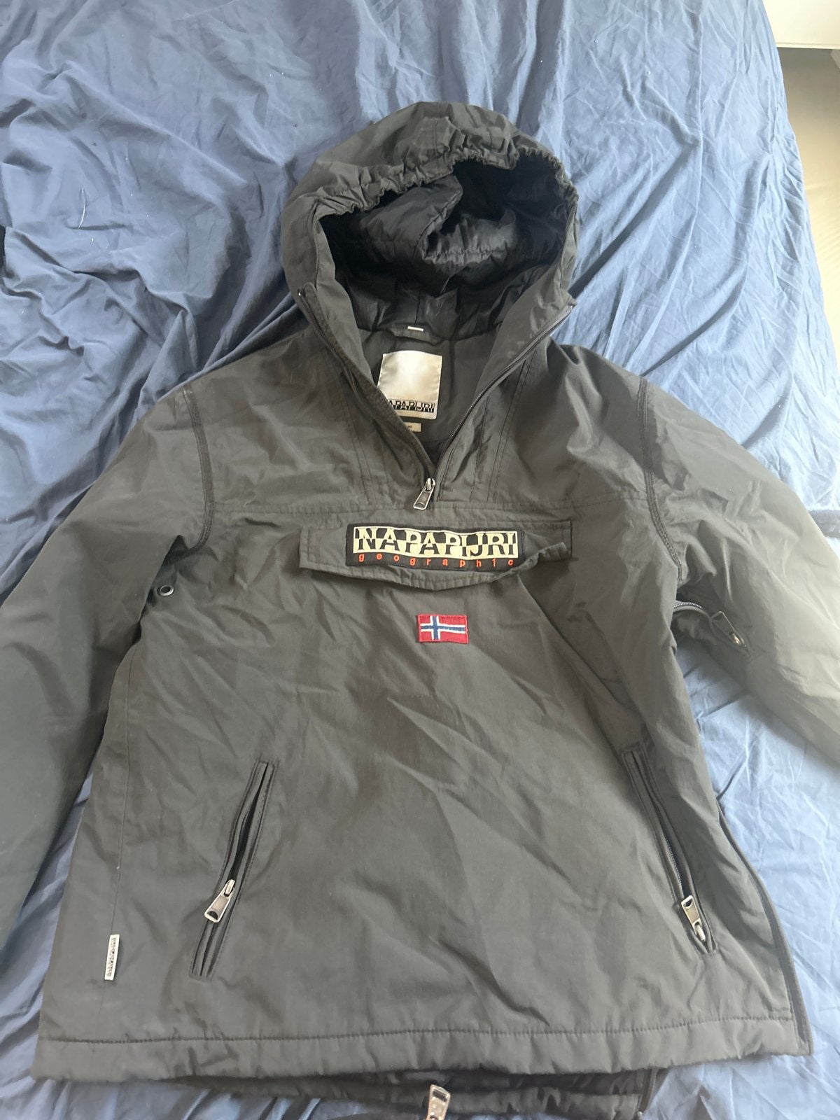 Napapijri Geographic Anorak Jas - Kinder Maat, Ophalen of Verzenden, Zo goed als nieuw, Maat 48/50 (M), Zwart