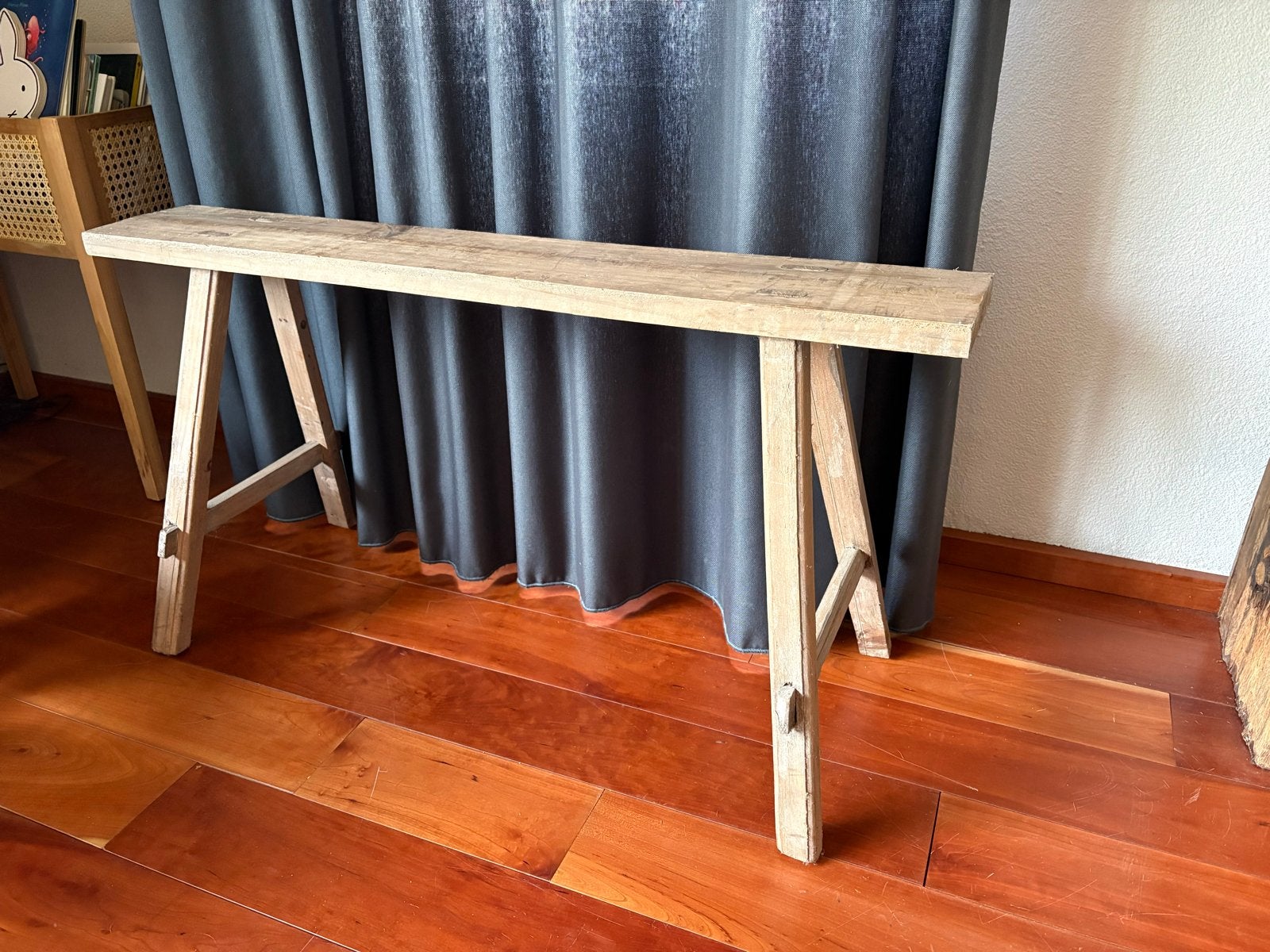 Houten bankje/ sidetable, Ophalen, Gebruikt