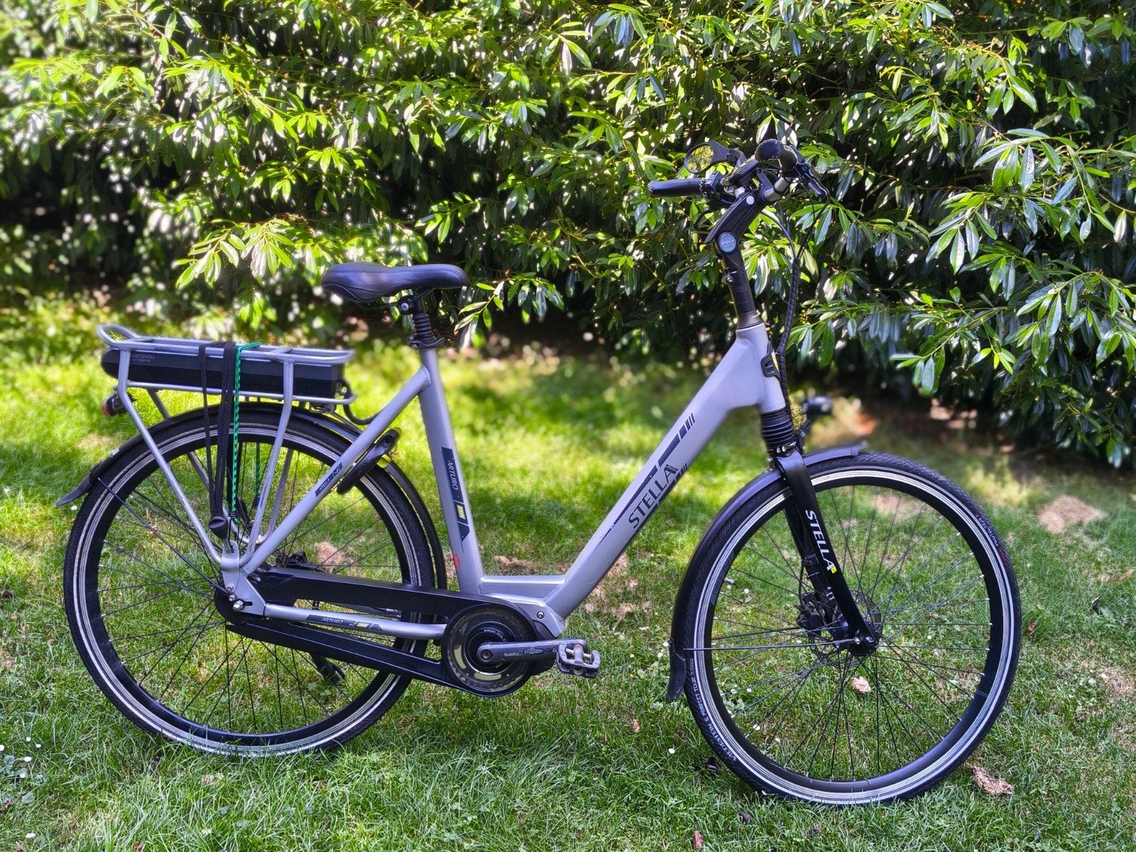 Stella - Shimano Steps middenmotor - Di2 - Schijfremmen, Zo goed als nieuw, 50 km per accu of meer, 55 tot 59 cm, Ophalen