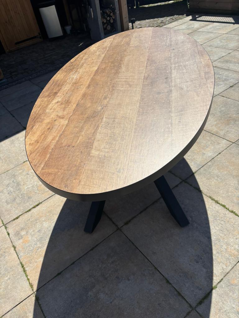 Eetkamer tafel, Ophalen of Verzenden, Zo goed als nieuw, Composiet, Overige typen