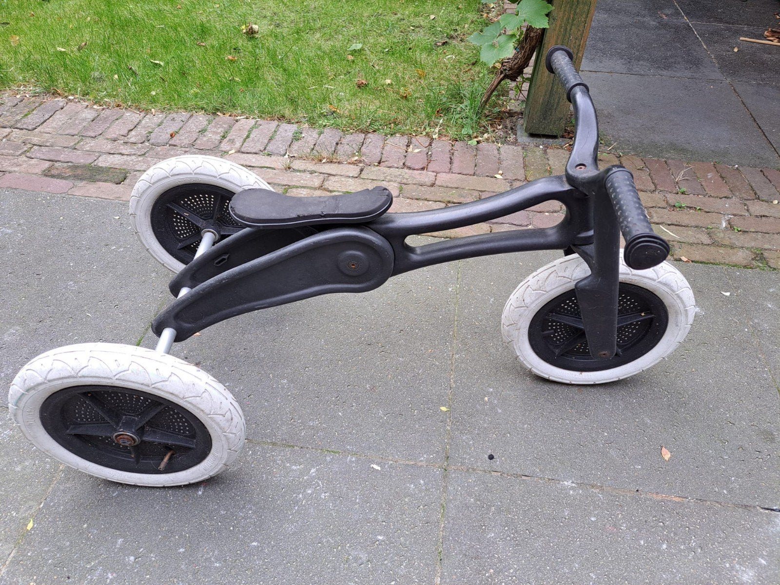 Wishbone Bike Recycled Edition 3-in-1 Loopfiets Zwart, Ophalen, Gebruikt, Wishbone Bike, Verstelbare zitting