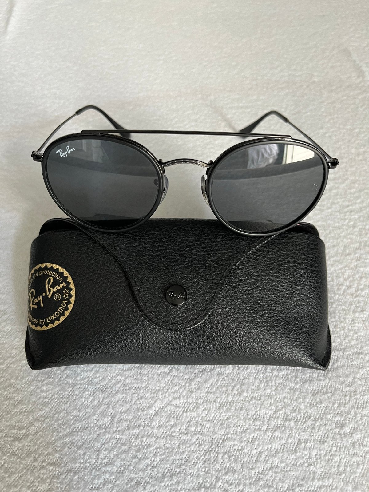Ray-Ban Zonnebril Zwart - Zo goed als nieuw, Sieraden, Tassen en Uiterlijk, Zonnebrillen en Brillen | Heren, Zonnebril, Zwart