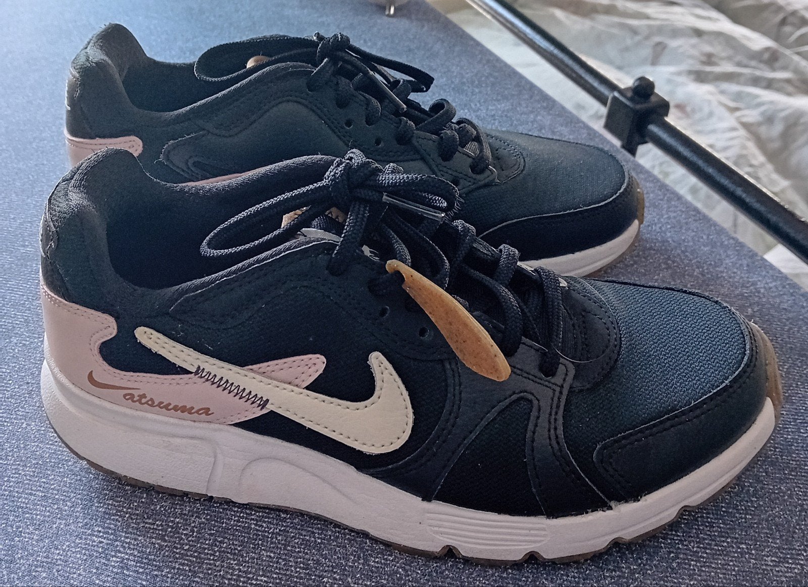 Nike dames sneakers maat 38, Ophalen of Verzenden, Zo goed als nieuw, Roze, Sneakers of Gympen