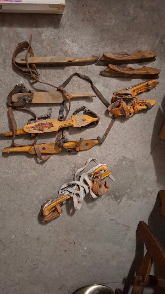 Schaatsen, Antiek en Kunst, Ophalen