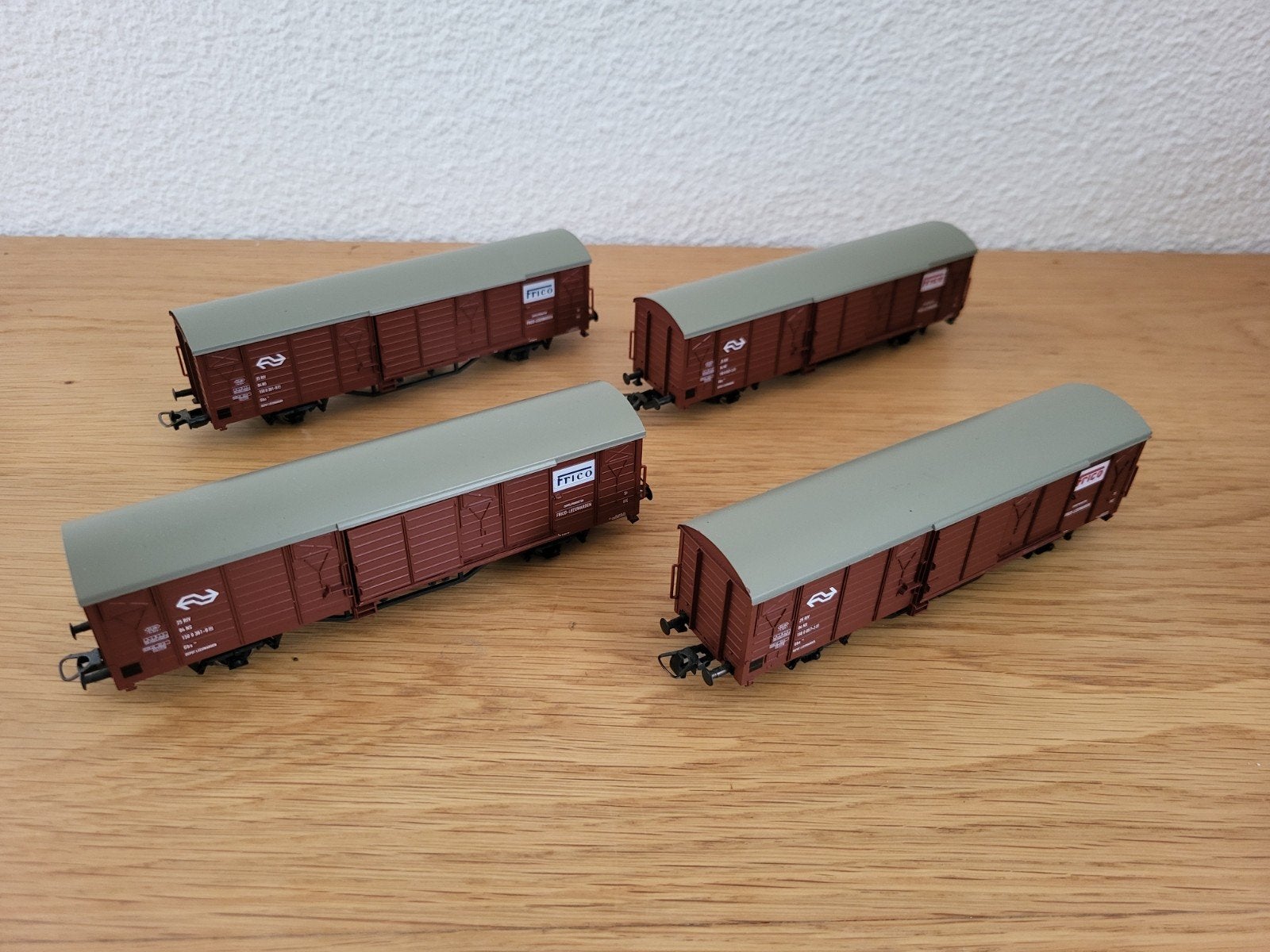 Piko Frico 4 stuks goederenwagons NS, Gelijkstroom, Wagon, Piko, Ophalen of Verzenden