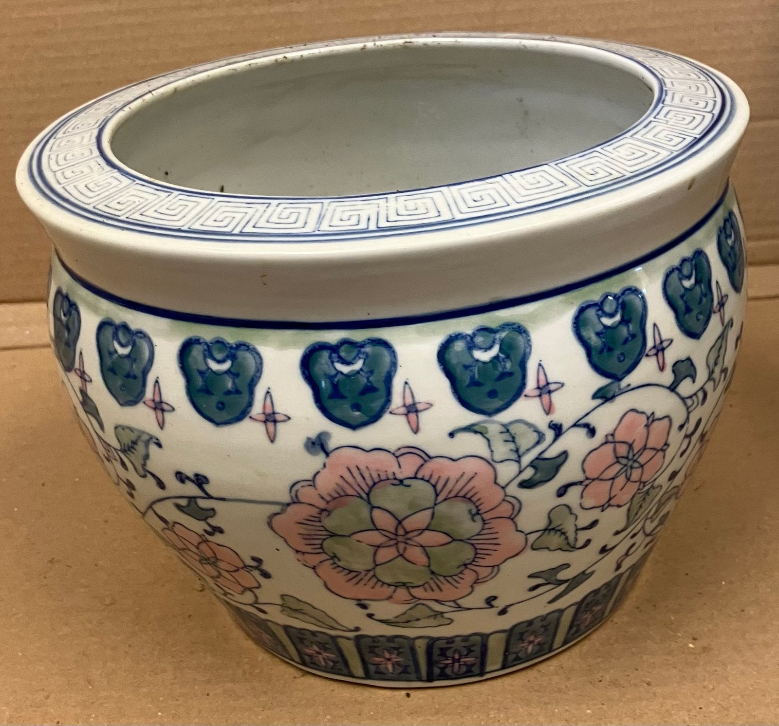 Antieke Chinese Bloempot met Handgeschilderde Motieven, Antiek en Kunst, Ophalen of Verzenden