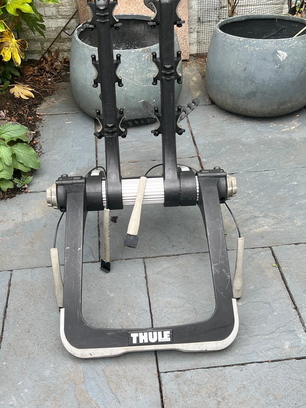 Thule fietsenrek voor aan achterklep, Ophalen, 2 fietsen, Gebruikt, Achterklepdrager
