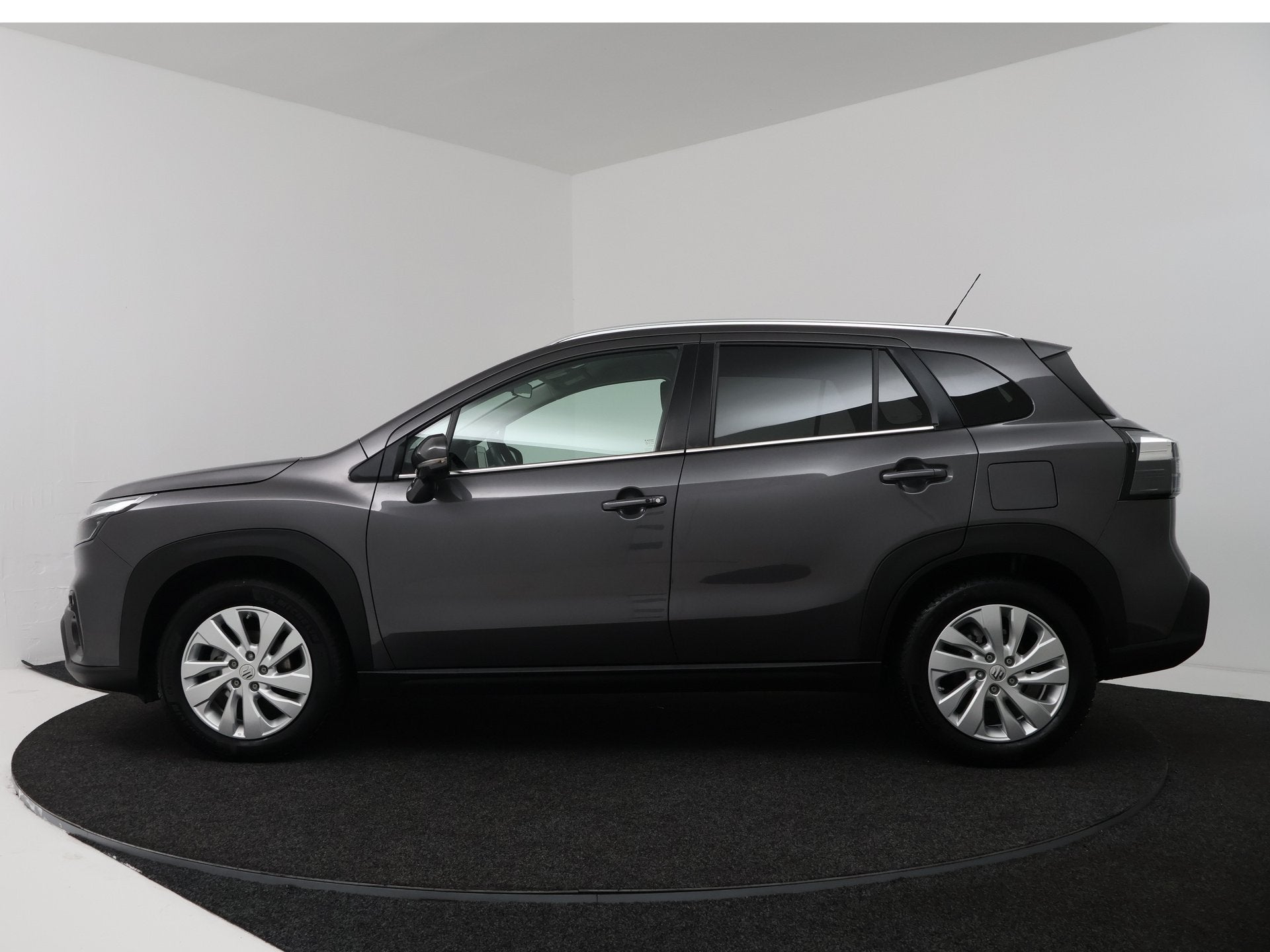 Suzuki S-Cross 1.5 Hybrid Select | Apple Carplay / Android A, Stof, Gebruikt, 4 cilinders, 400 kg
