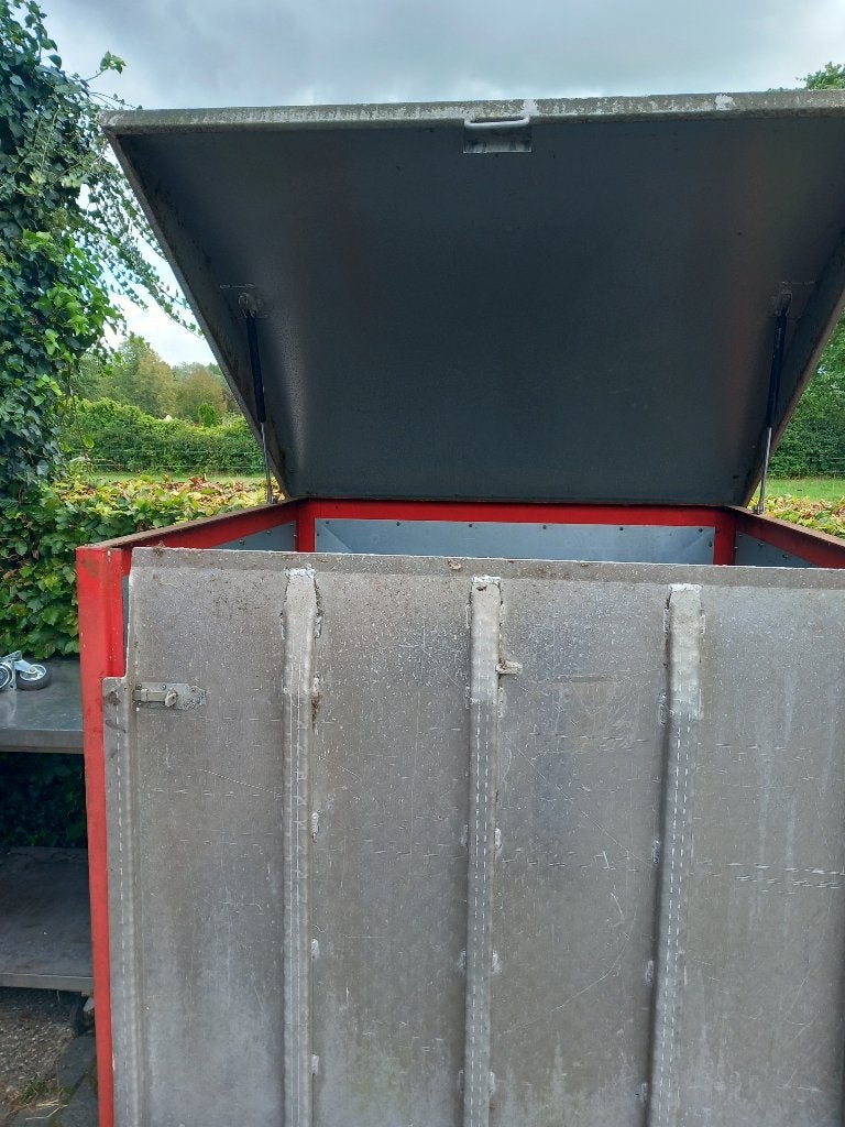 opslagkast, Ophalen, Gebruikt, 100 tot 150 cm, 75 cm of meer
