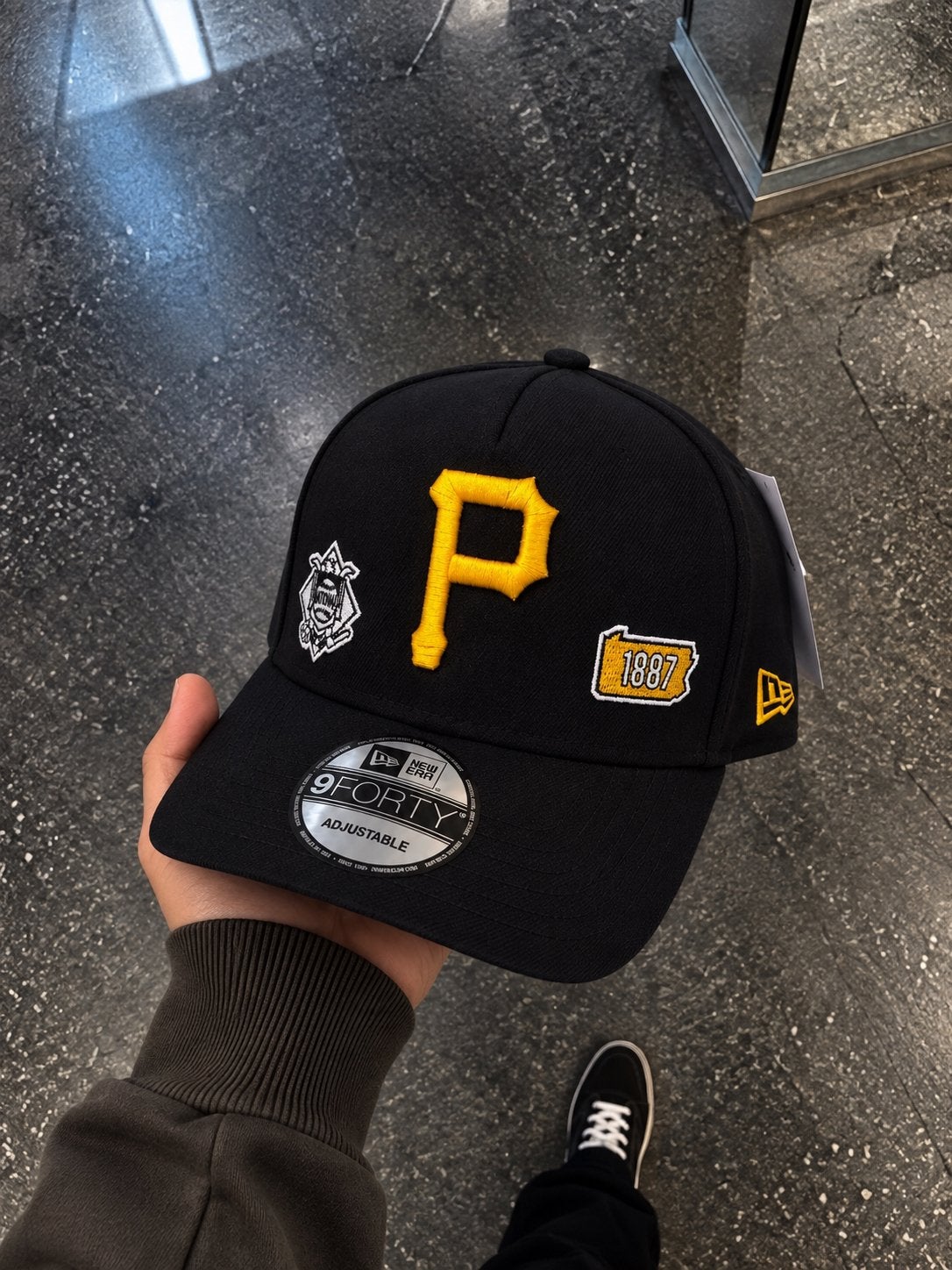 New Era 9FORTY Pittsburgh Pirates pet zwart/geel verstelbaar, Kleding | Heren, Ophalen of Verzenden, Nieuw, One size fits all
