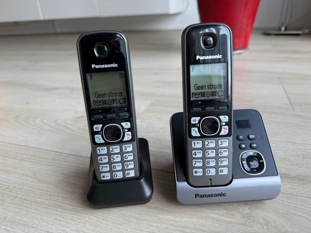 Panasonic KX-TG672NL DECT telefoon + antwoordapparaat, Ophalen of Verzenden, Zo goed als nieuw, 2 handsets