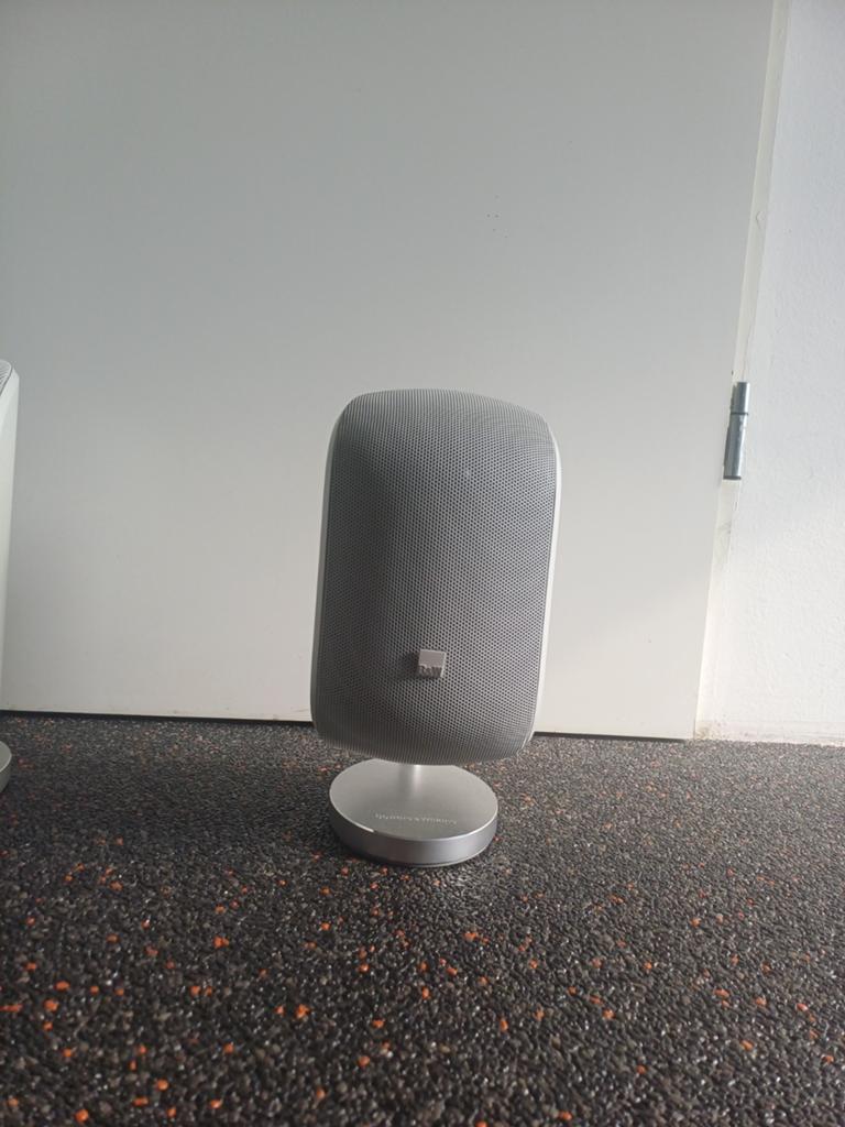 B&W M1 speakers, Ophalen of Verzenden, 60 tot 120 watt, Front, Rear of Stereo speakers, Bowers & Wilkins (B&W)