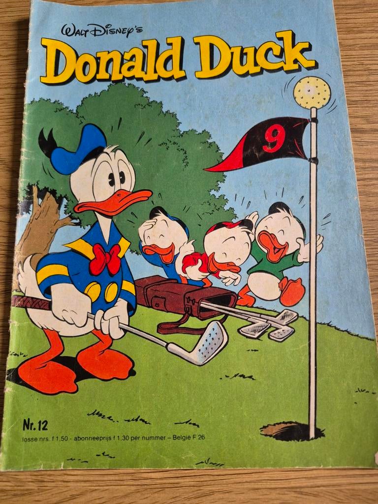Donald Duck Nr. 12 (1982) - Golfavontuur, Eén stripboek, Ophalen of Verzenden, Gelezen, Walt Disney
