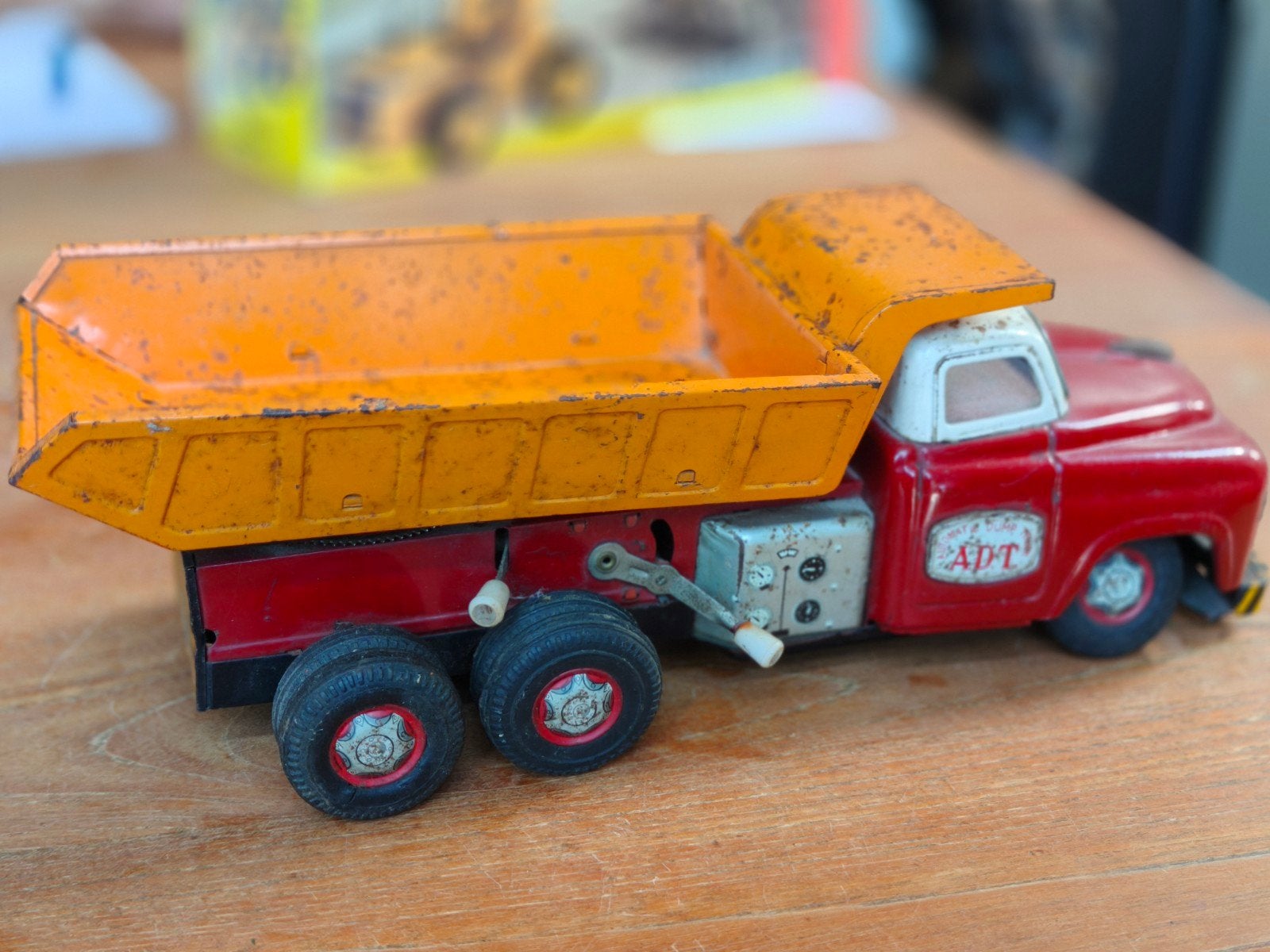 Vintage ADT Kipper Vrachtwagen Speelgoed (Jaren '50/'60), Ophalen of Verzenden