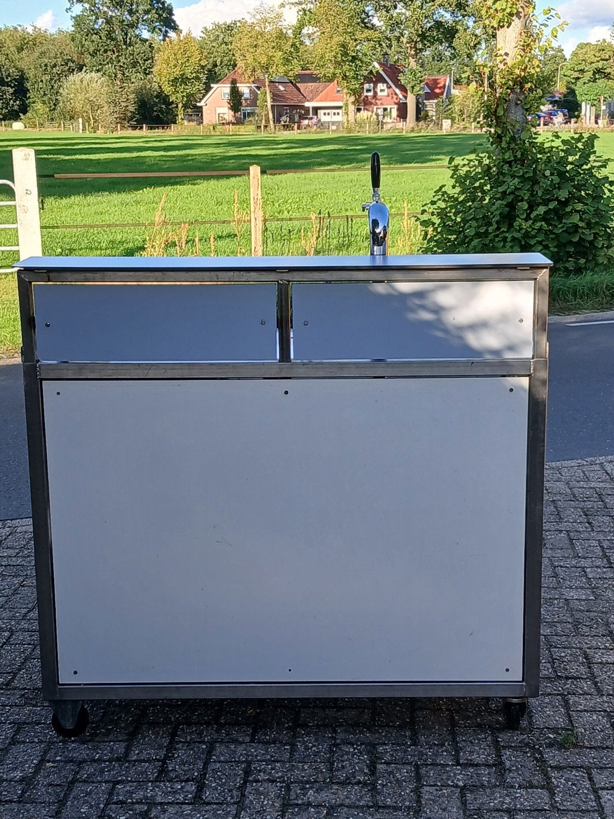 TE HUUR, MOBIELE BIERTAP GESCHIKT VOOR IEDER FEEST, Witgoed en Apparatuur, Ophalen, Overige merken
