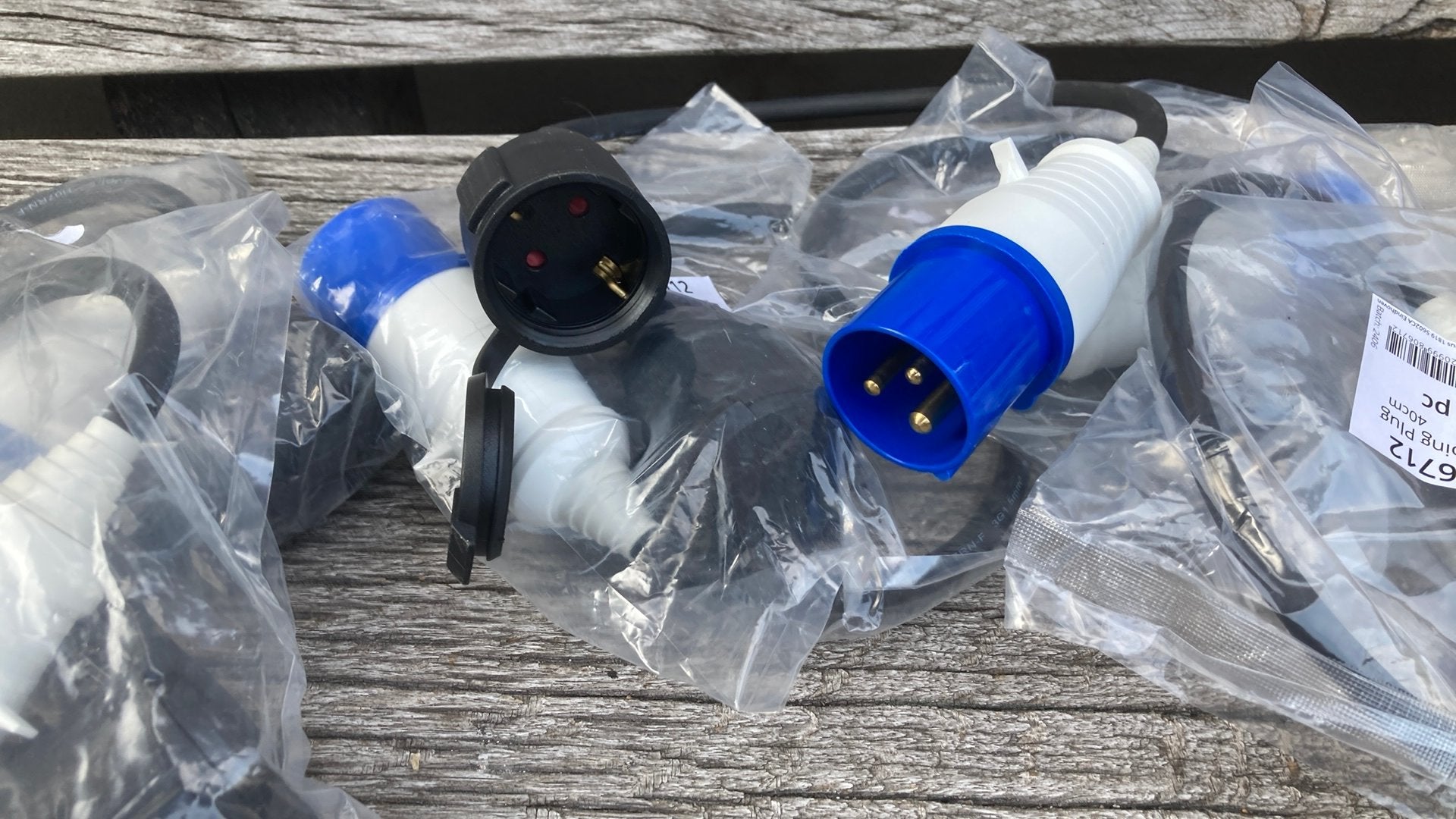 Verloopstekker camping plug 3 pin 40cm CEE veel op voorraad, Caravans en Kamperen, Ophalen of Verzenden, Nieuw