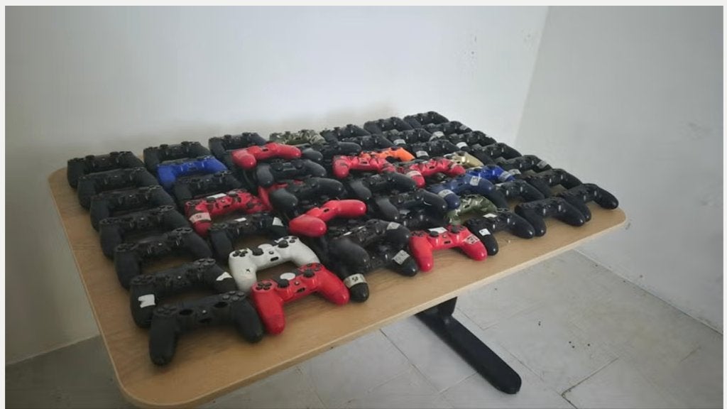 62x defecte ps4 controllers + veel nieuwe onderdelen, Gebruikt, Ophalen of Verzenden, Controller, PlayStation 4