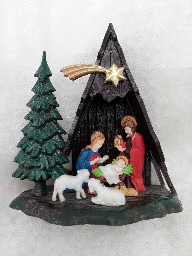 Kerststalletje van kunststof - Hong Kong, Ophalen of Verzenden, Gebruikt