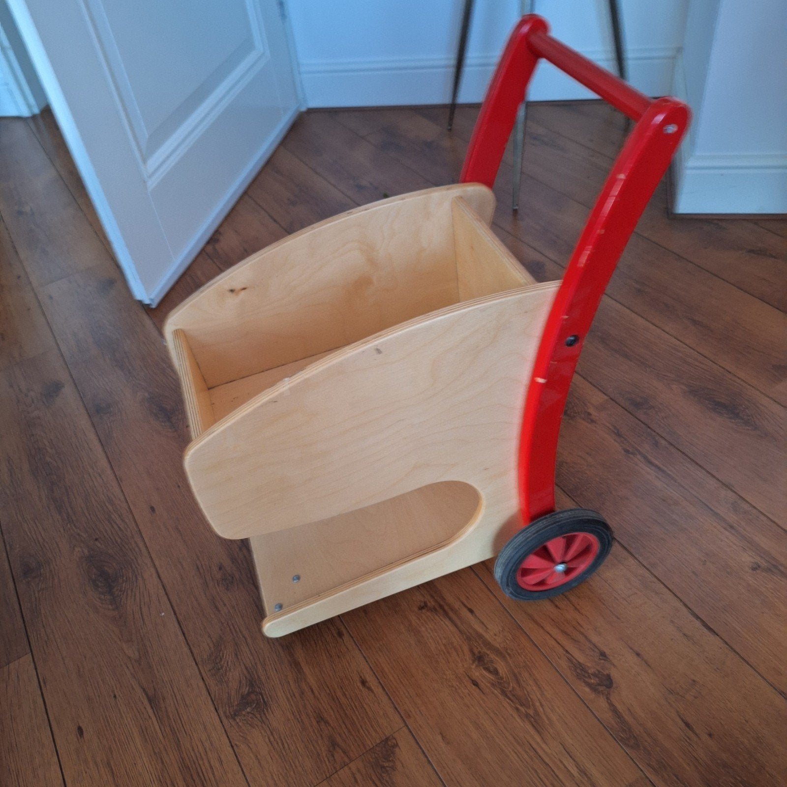 Houten Winkelwagentje - Speelgoed voor Kinderen, Ophalen of Verzenden, Gebruikt, Duw- of Trekspeelgoed