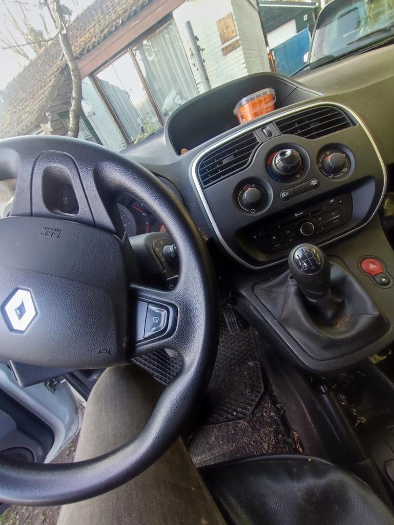 Renault Kangoo 1.5 DCI 55KW 2016, Voorwielaandrijving, Stof, 74 pk, 4 cilinders