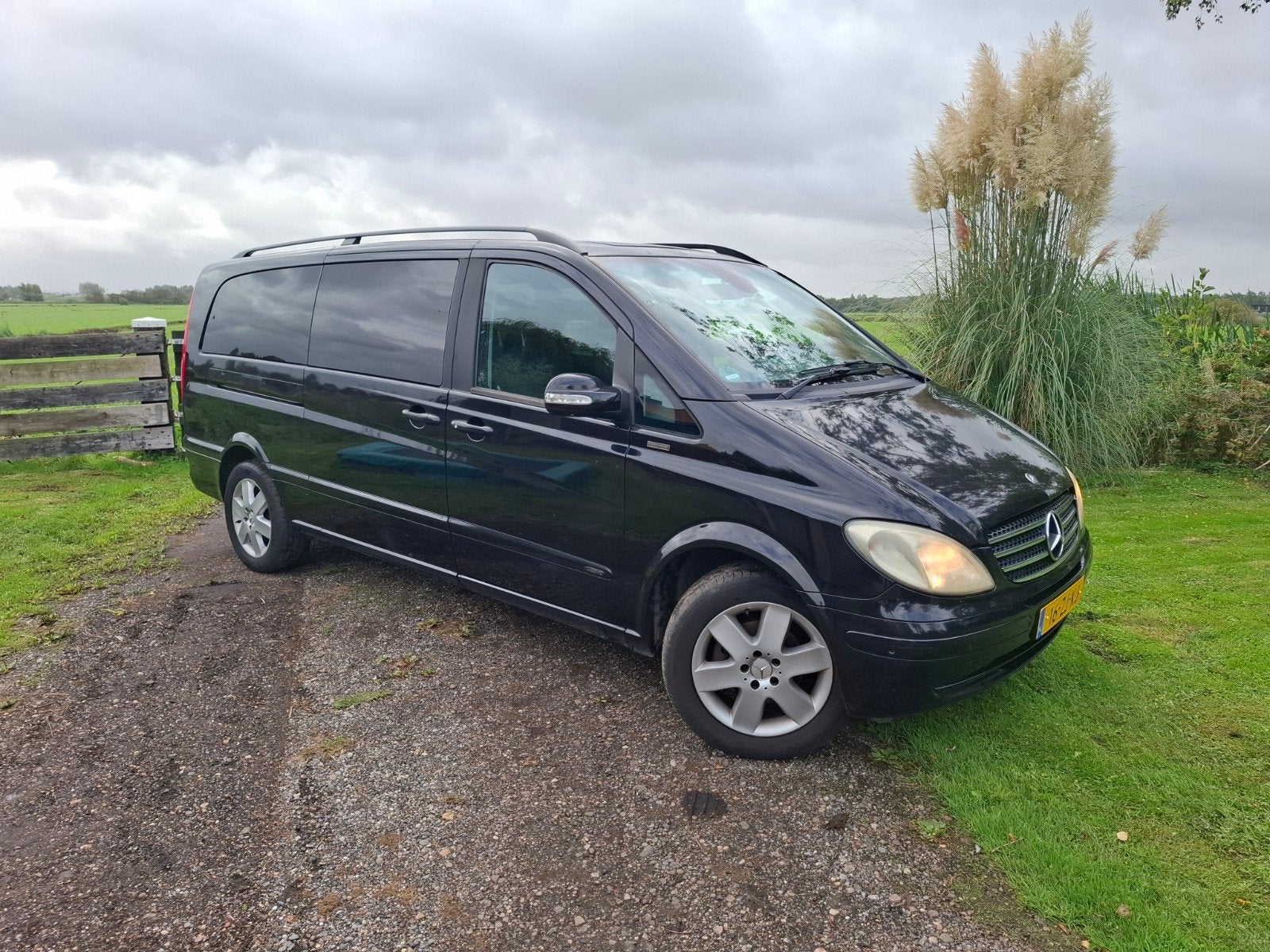 Unieke 8 persoons Mercedes-Benz Viano 2.2 CDI AUT 2008 Zwart, Automaat, Dealer onderhouden, Achterwielaandrijving, 4 cilinders