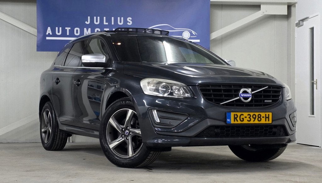 Volvo XC60 2.0 T5 FWD Ocean Race Volvo Dealer Onderhouden Sc, Auto's, Volvo, Gebruikt, Zwart, 4 cilinders, 1969 cc