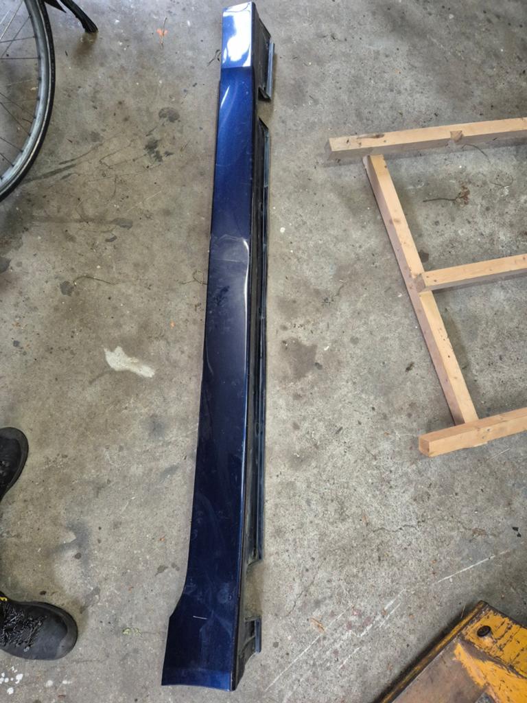 Bmw 5 serie e60 / e61 sideskirt / dorpel rechts, Auto-onderdelen, Carrosserie en Plaatwerk, Ophalen of Verzenden, Rechts, BMW