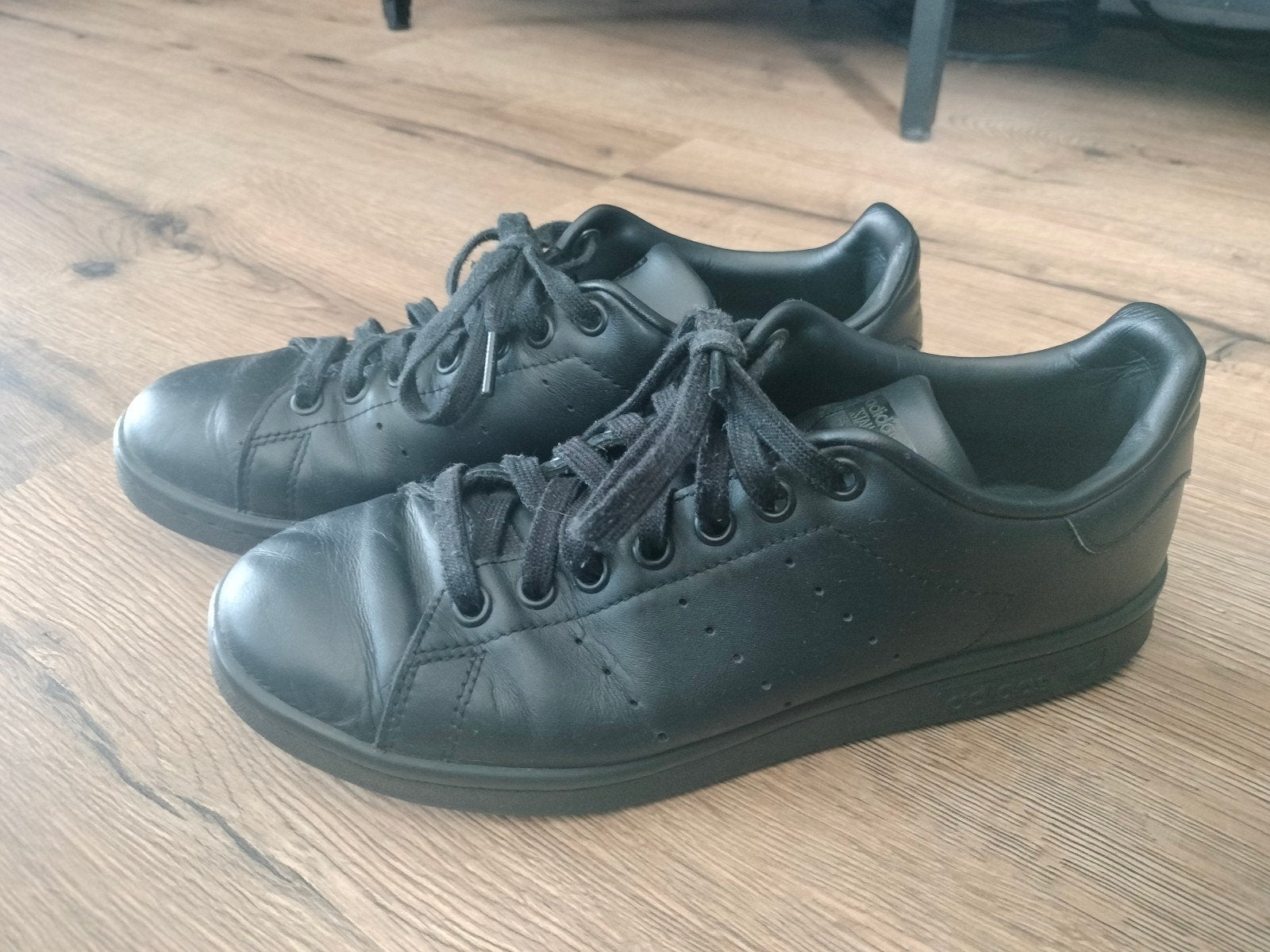 adidas zwarte sneakers – maat 39⅓, Kleding | Dames, Adidas, Zwart, Ophalen of Verzenden, Sneakers of Gympen