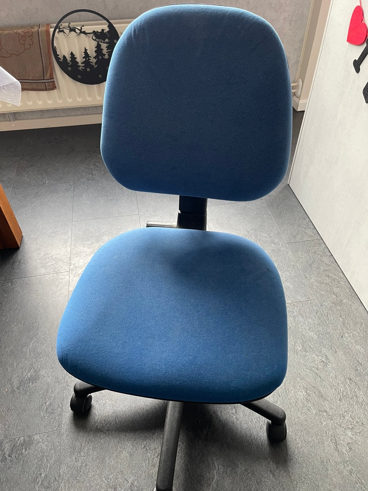 Gratis bureaustoel op wieltjes, Ophalen of Verzenden, Zo goed als nieuw, Zwart